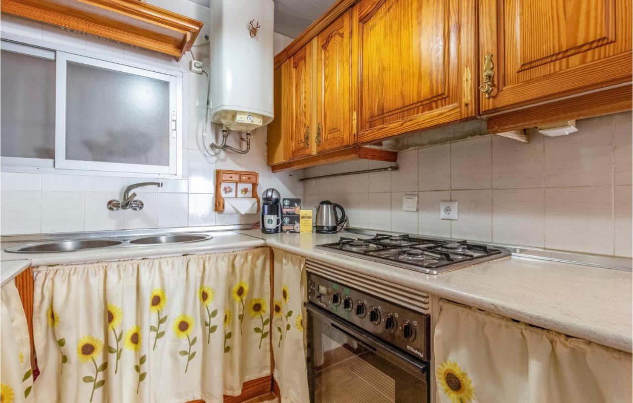 Cozy Apartment In Benalmadena With House Sea View Exterior photo